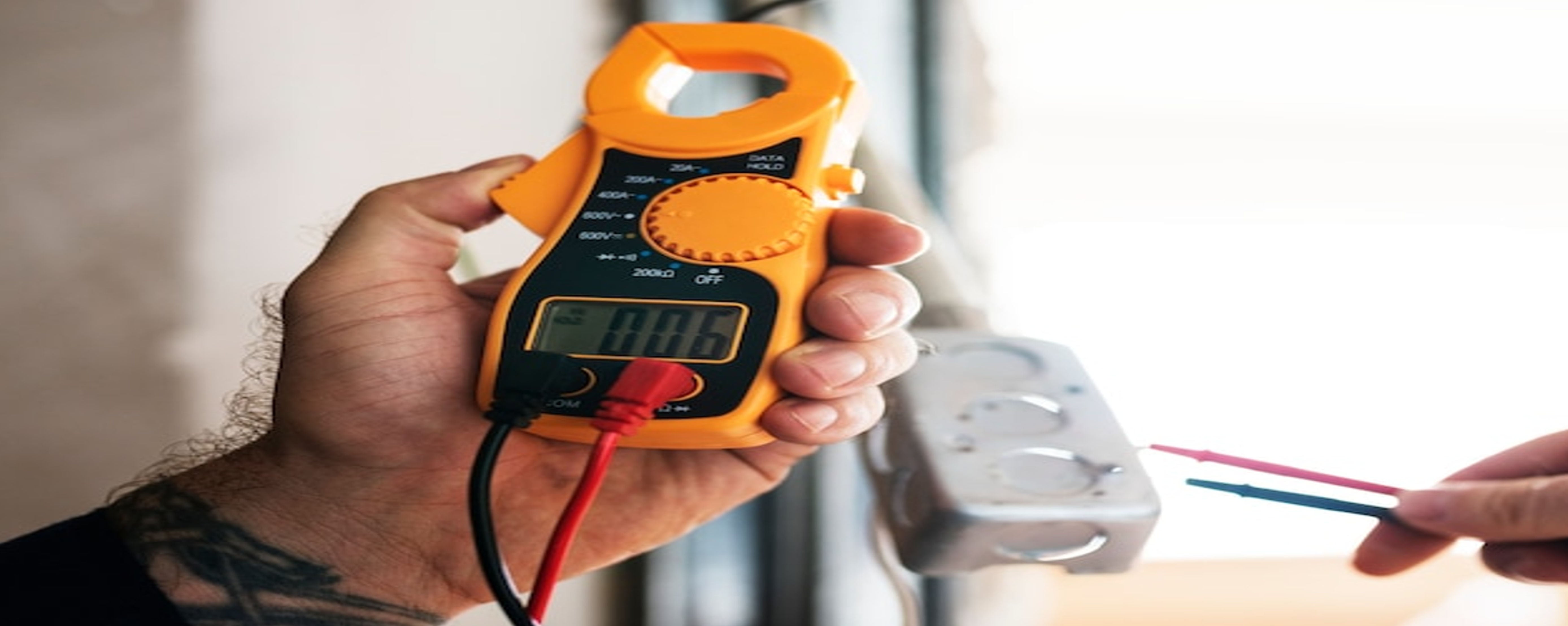What is a Voltage Stabilizer? Everything You Need to Know